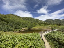 鏡平山荘を出発