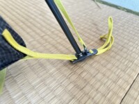 テントポール、グランドシート、フライシート等を固定するフック